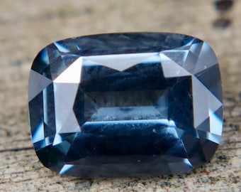 1.45ct Natural Spinel Purplish Grey | Unheated Ceylon VS Clarity | Earth-Sourced Loose Gemstone for Fine Jewelry