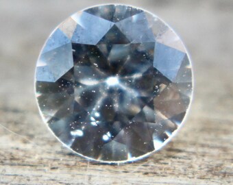 Natural White Sapphire | Round Cut | 0.70 Carat | 5.60 mm | Engagement Rings | Wedding Jewellery | Jewellery and Gemstones | Ceremony stones