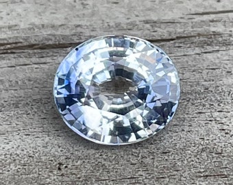Loose Bi Coloured Sapphire | Oval Cut | 7.70x6.70  mm | 1.76 Carat | Loose Gemstone | Blue White Sapphire Ring | Engagement Ring | Sapphires