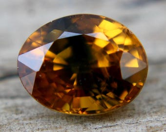Natural Bi Coloured Sapphire | Oval Cut | 1.91 Carat | 8X6 mm | Sapphire Gemstones | Engagement Rings | Sapphire Stones
