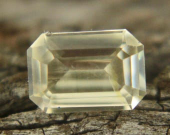 Natural Yellow Sapphire | Emerald Cut | 7x5 mm | 0.90 Carat | Unheated Yellow Sapphire | Engagement Rings | Wedding Bands | Jewellery Making