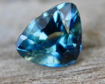 Natural Blue Green Sapphire | Trillion Cut | 1.22 Carat | 7.42x5.90 mm | Untreated Gemstones | Jewellery GEMSTONES
