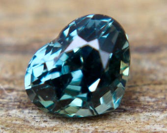 Natural Green Sapphire | Heart Cut | 1 Carat | 6.01x4.80 mm | Teal Sapphire | Natural Gemstones | Loose Gemstones | Engagement Ring | Gems