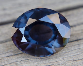 8.69ct Natural Purple Spinel: VVS Ceylon Gemstone for Fine Jewelry