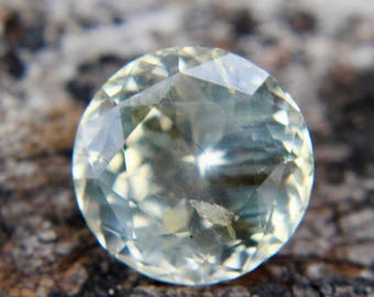 Natural Pale Yellow Sapphire | Round Cut | 9.45 mm | 4.20 Carat | Unheated Gemstones | Loose Sapphire