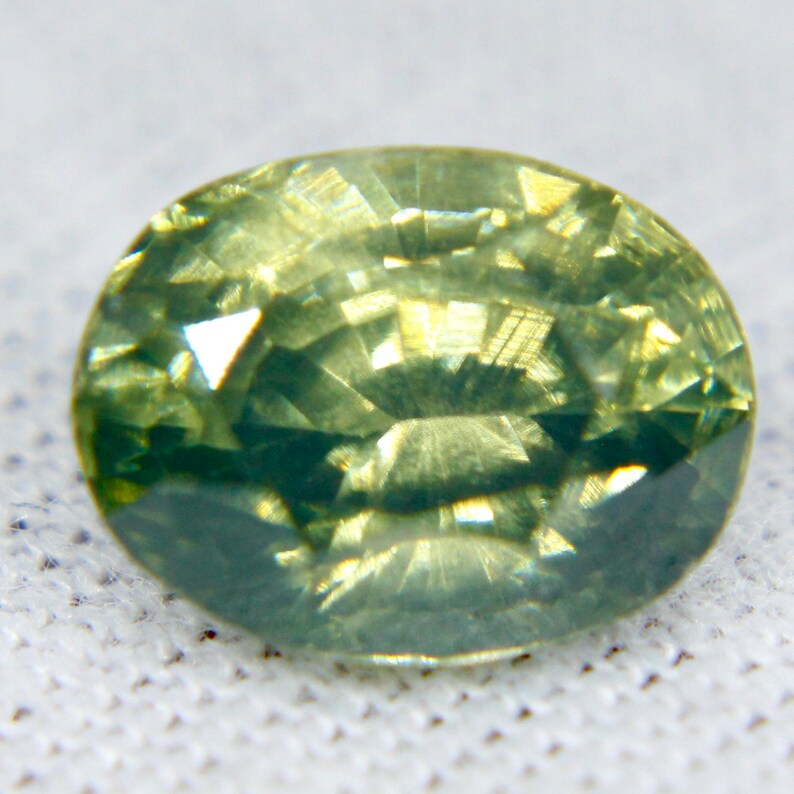 Unheated Untreated Gemstones 9.30x7.07 mm 3.36 Carat Oval Cut Engagement Rings Birth Stones Zircon Rings Natural Green Zircon