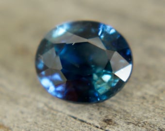 Natural Peacock Sapphire | Blue Green Sapphire |  Oval Cut | 6.51x5.60 mm | 0.99 Carat | Engagement Rings | Natural Stone