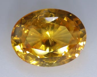 Natural Yellow Sapphire |  Oval Cut | 3.94 Carat | 10.26x7.90 mm | Ceylon Yellow Sapphire | Loose Yellow Gemstones