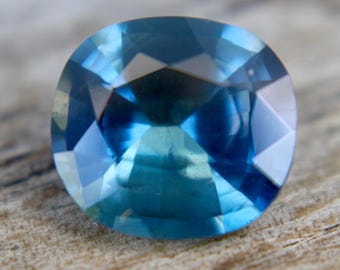 Natural Teal Blue Green Sapphire | Cushion Cut | 10.16x9.28 mm | 4.18Carat | Unheated Untreated Sapphire | Unique Bi Coloured Sapphire Ring