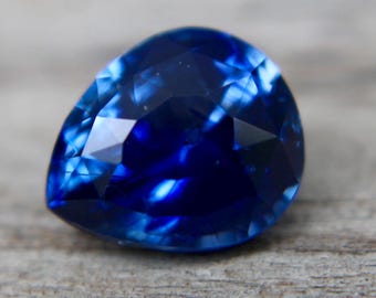 Natural Vivid Blue Sapphire | Loose BLUE Gemstone | Pear Cut | 2.24 Carat | 8.25x6.93mm | Loose Gemstone Sapphire | Jewellery Semi Setting
