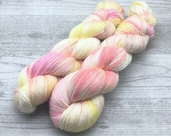 Sunny Side - Baby Silkpaca Lace, Hand Dyed Lace Yarn, Variegated Lace Yarn, Baby Alpaca 80 and Silk 20, Indie dyed yarn