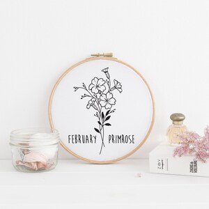 February Primrose Birth Flower Embroidery Hoop Pattern Template - PDF Digital Download