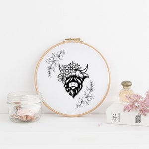 Highland Cow Embroidery Hoop Pattern Template - PDF Digital Download