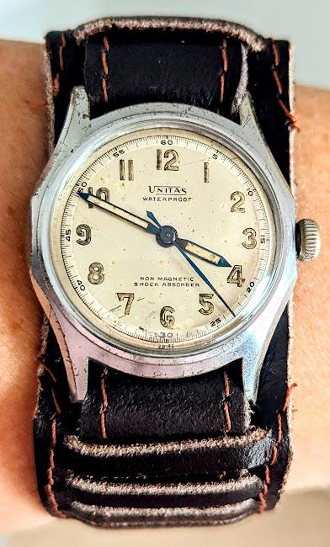 Gents WW2 Era Swiss SS Unitas 15J A Reymond Military Style Watch