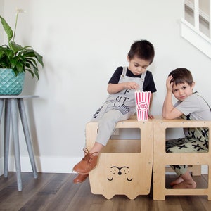 Kitchen tower convertible toodler step stool / CAT natural / kids table with chair image 1