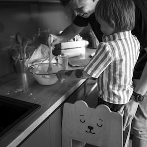 Kitchen tower convertible toodler step stool / BEAR natural / kids table with chair / READY to SHIP image 9