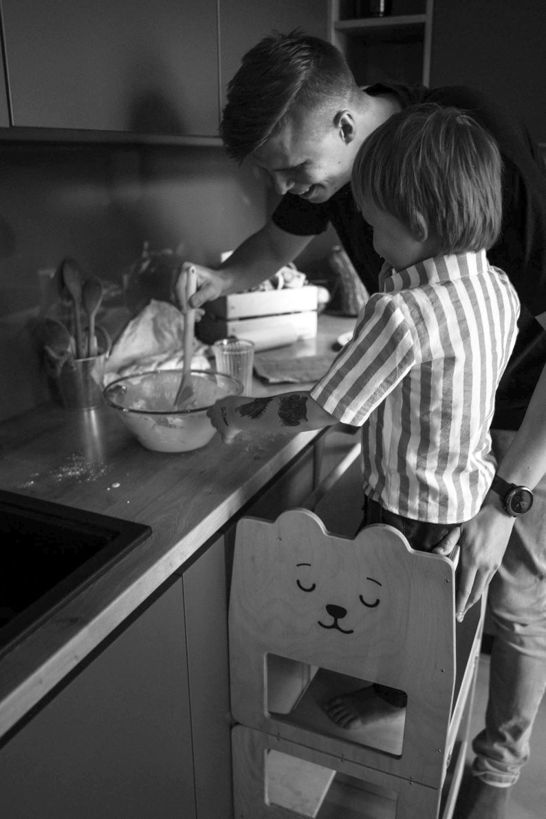 Kitchen tower convertible toodler step stool / BEAR natural / kids table with chair / READY to SHIP image 9