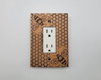 1-Gang Device Receptacle Wallplate Single Outlet Wall Plate/Panel Plate/Cover Light Panel Cover Honey Animal Botany Plant Flower Animal Pollinator 1-Gang Device Receptacle Wallplate Single Outlet Wall Plate/Panel Plate/Cover Light Panel Cover Honey Animal Botany Plant Flower Animal Pollinator