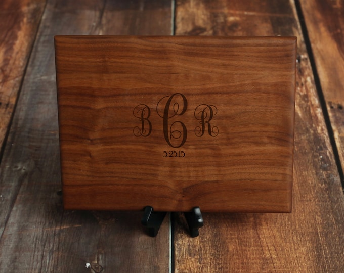 Custom Cutting Board, Personalized Cutting Board, Wedding Gift, Personalized Wedding Gift, Monogrammed Initials on Walnut Wood