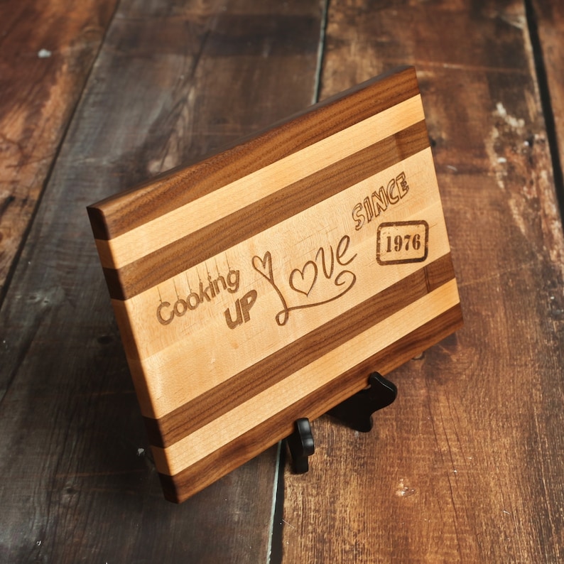 Personalized Maple & Walnut Cutting Board - Thumbnail 3