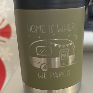 Enfriador de latas personalizado: soporte para botellas aislado de acero inoxidable grabado imagen 10