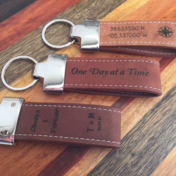 Personalized Leather Keychain, Custom Gift, Laser Engraved Signature Leather Key Ring, Full Grain Leather, Groomsmen Gift, Men's Gift