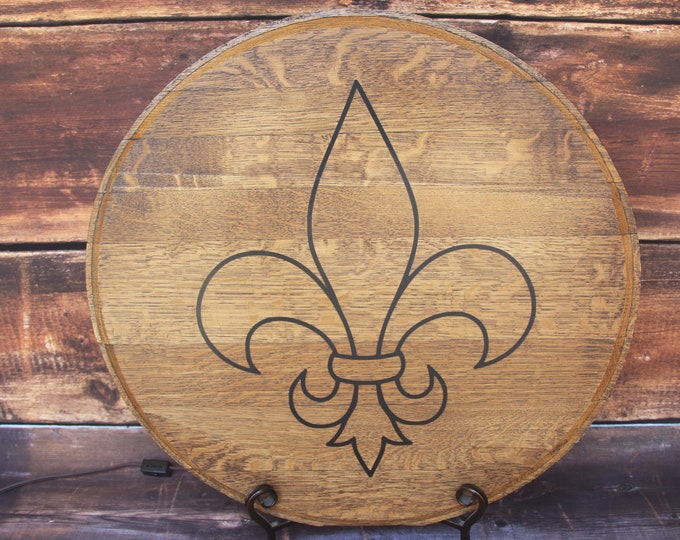 Fluer de Lis Wine Barrel Top, Lazy Susan, Oak Wood, Expoxy Resin Inlay, Custom Lazy Susan.