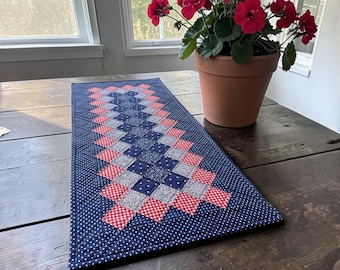 Patchwork Table Runner / Handmade Decor / Red, White and Blue Fabric