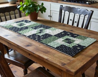 Quartered Log Cabin Table Runner PDF Pattern