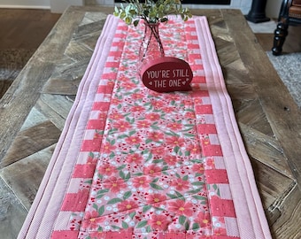 Dot-Dash-Dot Table Runner / Instant PDF Download / 14" x 44"