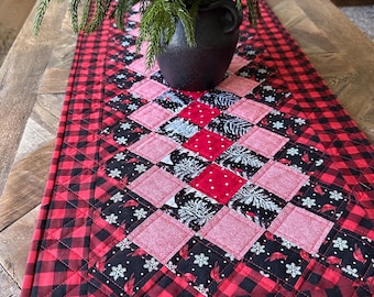 Floating Granny Table Runner / Handmade Decor / Red, White and Black Holiday Runner