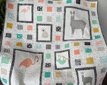Handmade Baby Quilt: Colorful Animals Cotton Quilt (40x43)