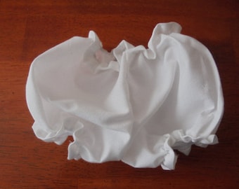 Fits dolls 12-15 inch tall, poly cotton bloomers