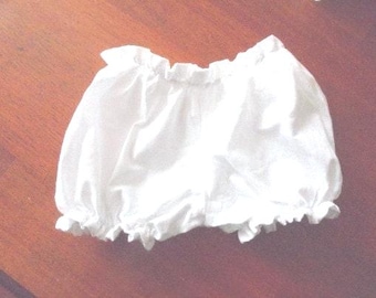 Fits dolls 16- 18 inch tall white poly/cotton bloomers