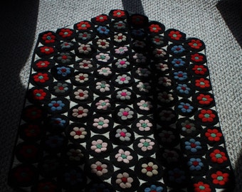 Antique Canadian Hand Created Folk Art Penny Mat/Rug/Wallhanging