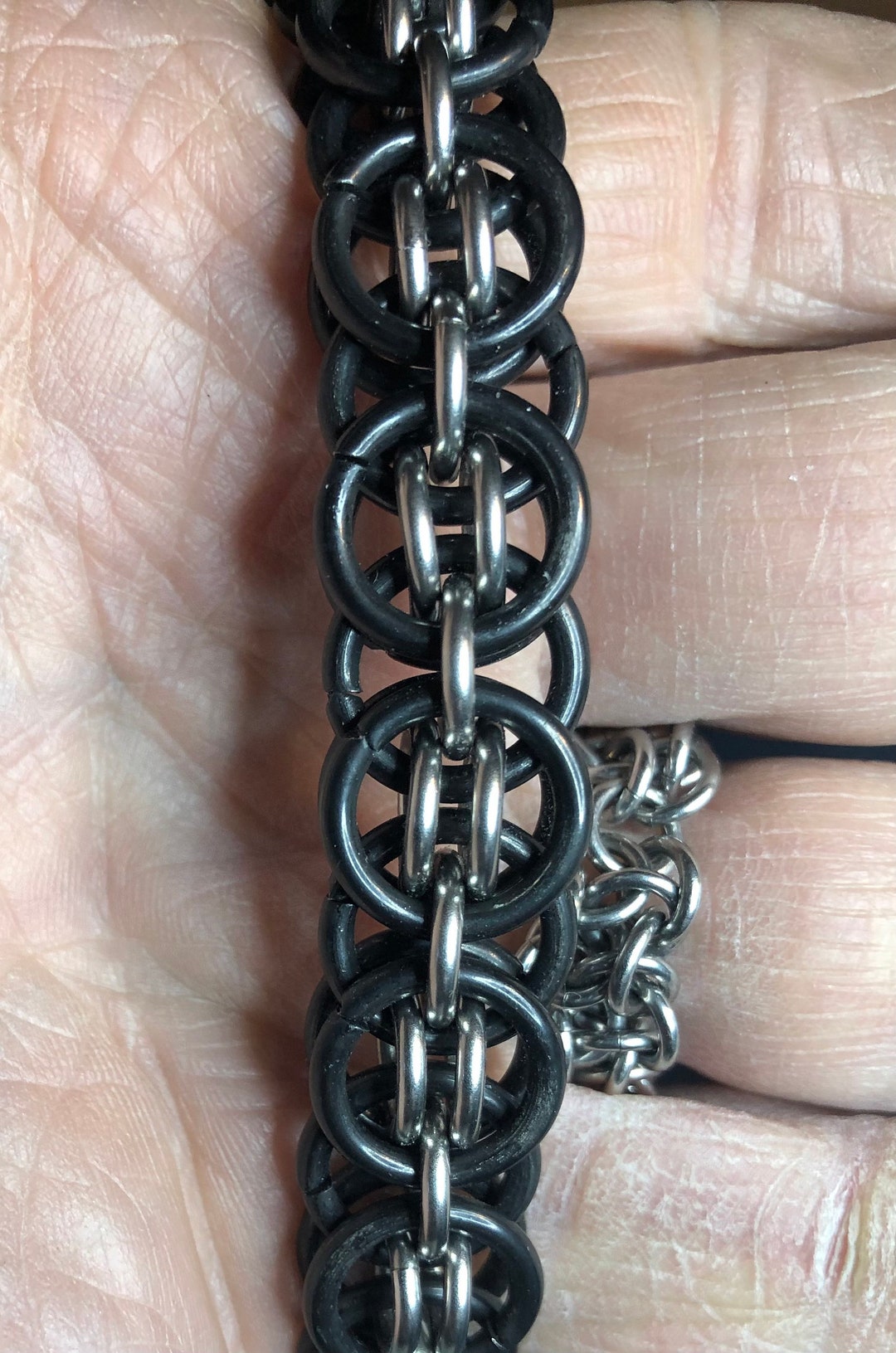 Handmade Black and Natural Stainless Helm Wallet Chain - Etsy
