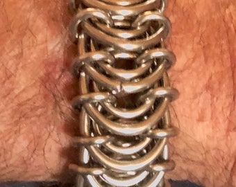 Handgemaakte zware maliënkolder geweven armband in bikerstijl