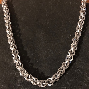 Handmade double ring twist chain necklace