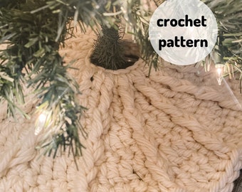 Tree Skirt PATTERN // Crochet Christmas, Braided Tree Skirt, Cozy, Crochet Decor