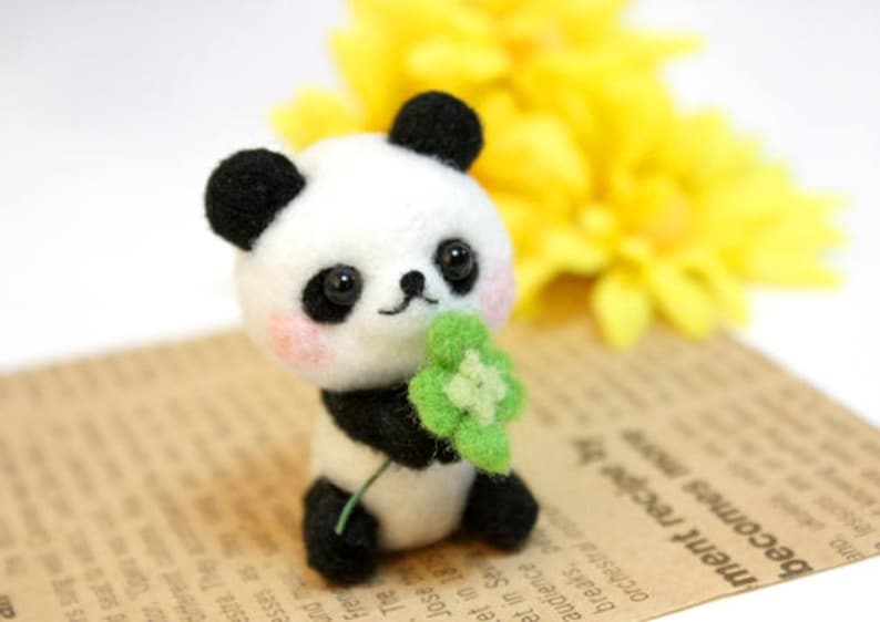 Felting Kit Nedlefelt Wool toy Present Wool felting DIY kit Panda Felt Craft supply novice handmade cute gift white felted art handcraft set
