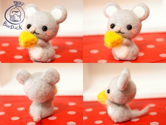 Needle felting kit - Mouse. Learn to make TWO cute little mice with this  craft kit for adults. Project for beginners. Creative gift idea, gift for  her.