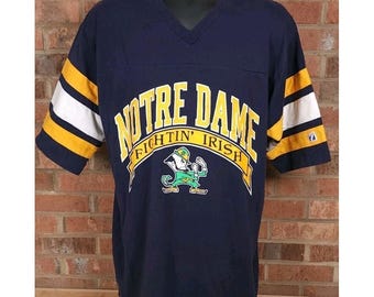 Notre Dame Fighting Irish Logo 7 V-neck Single Stitch T-shirt Large Vintage 90s
