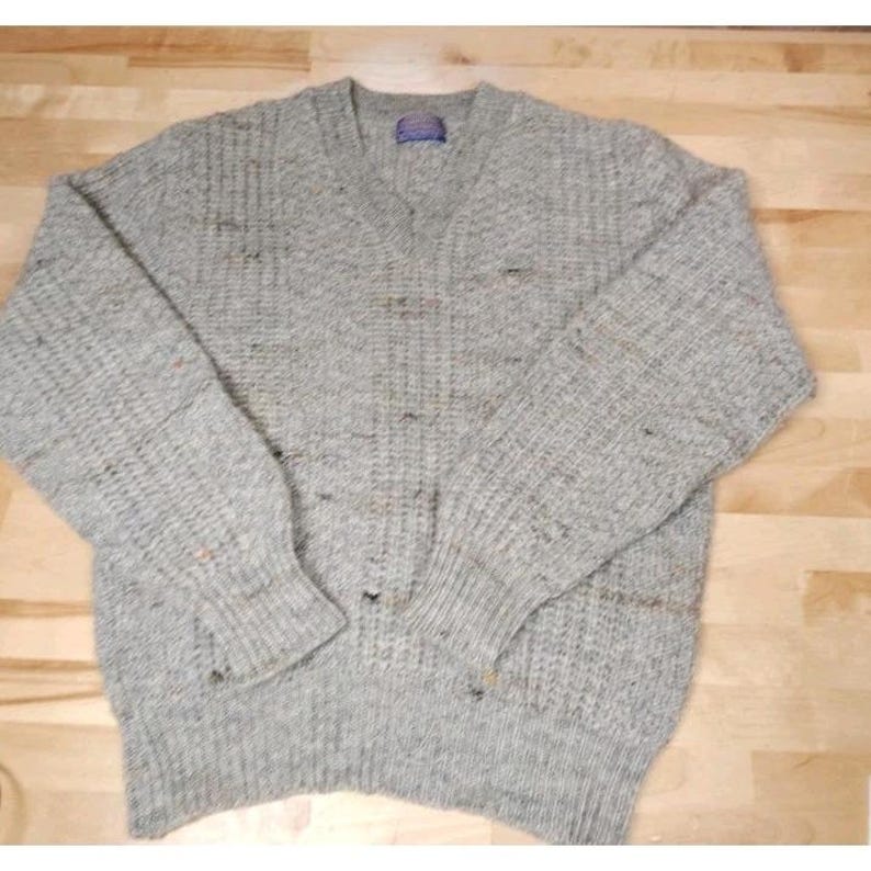 Vintage Pendleton Sweater Adult Medium Beige Colorful Wool Knit V-Neck Made USA image 4