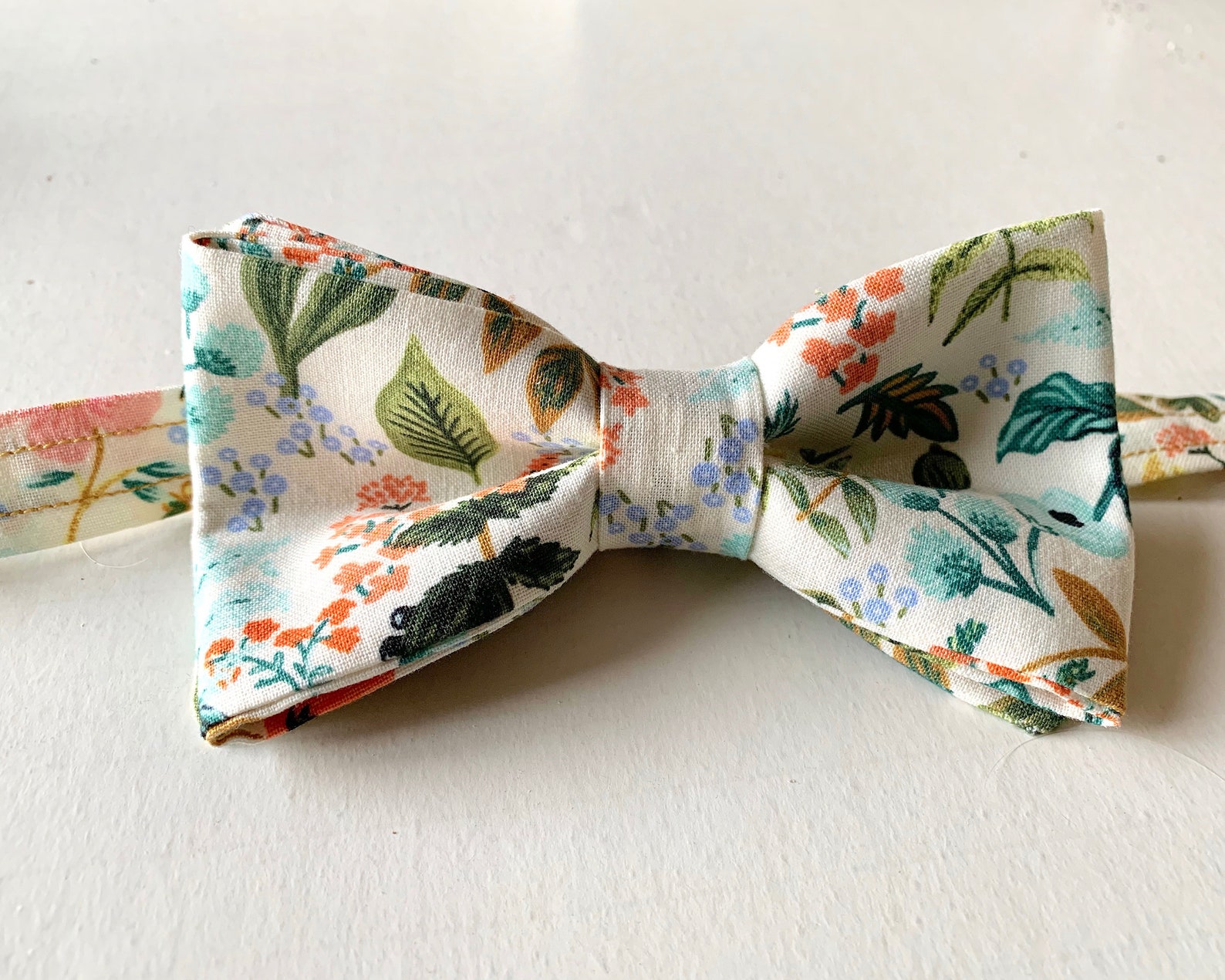 Mens Floral Bowtie Grooms Wedding Bow Tie Woodland Flowers Etsy