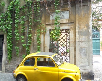 Fiat 500, coche italiano, romano, amarillo, regalo fotográfico, impresión de Italia, fotografía artística, decoración de pared para el hogar, arte mural, regalo de Italia, impresión de Roma