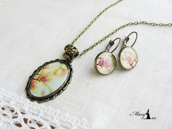 Blooming spring earrings Flower pendant Vintage magnolia set with a flower pattern Handmade Jewelry for her. Jewelry resin