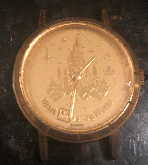 Vintage RARE Walt Disney World Lorus quartz watch… - image 1