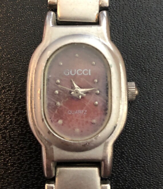 gucci quartz watch 90001