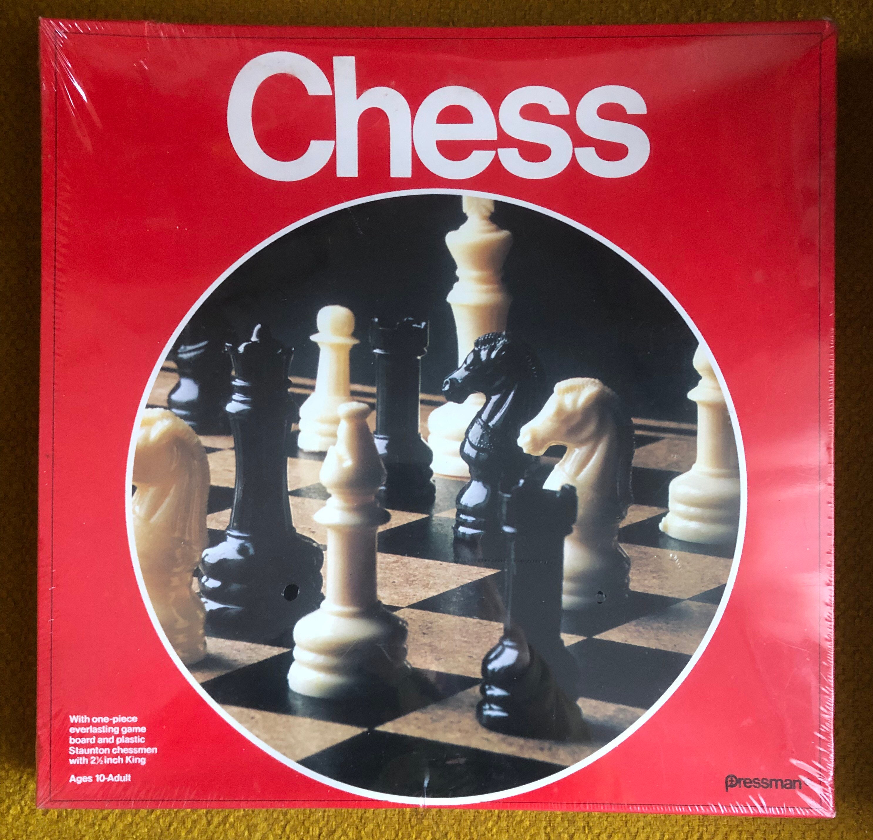 Pressman Chess Set Game Black & White Staunton Style Pieces Board