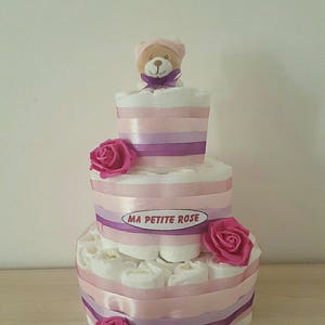 Superbe gâteau de couche pour fille